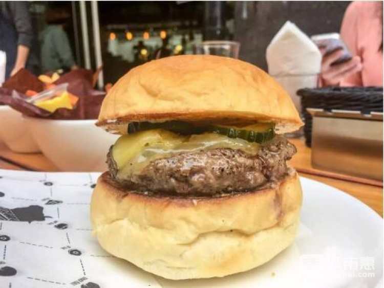 MASH精釀啤酒餐廳