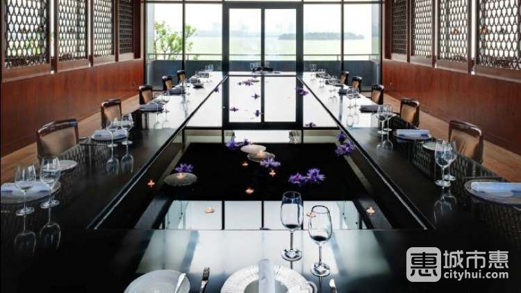 蘭博基尼書苑酒店-LE LAC西餐廳